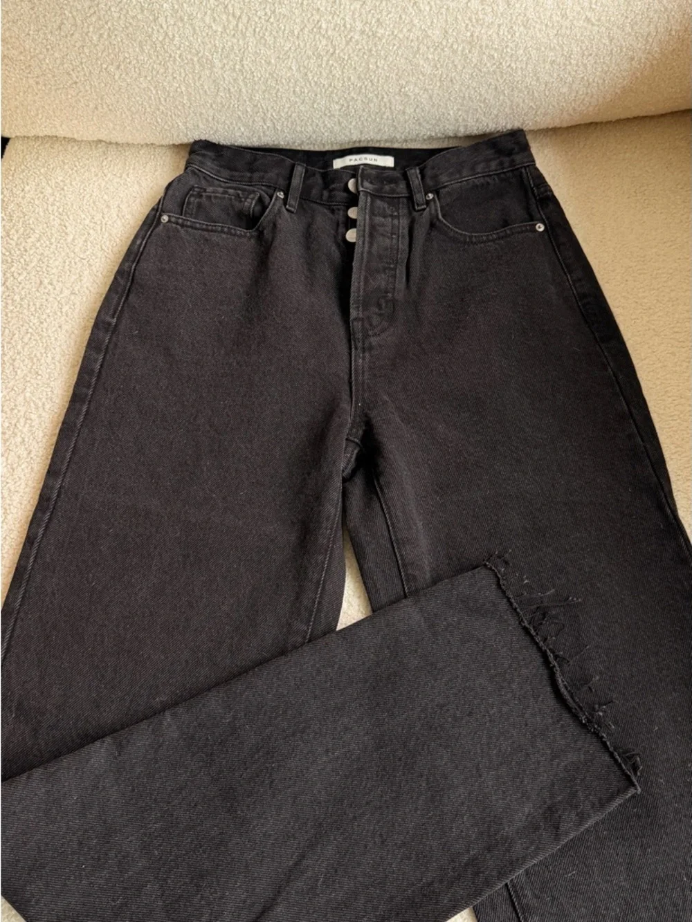 PacSun Black High-Rise Button-Fly Jeans - Picture 3 of 6